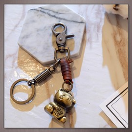 One Limitation AN118 Maneki Cat Key Chain, Leather, Charm, Accessory, Keyring, Men's, Women's,, gold brown
