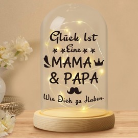 Belillpipi LED-Glaskuppel, Glück lst Eine MAMA & PAPA Wie Dich zu Haben, 15x10cm, Glasglocke mit LED-Licht und Holz-Fuß, Ewige Geschenke für MAMA & PAPA