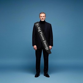 Big Pisces Energy Birthday Sash for Zodiac Enthusiasts, Funny Black Pisces Birthday Sash with Silver Foil Letters for Horoscope, Astrology Birthday Party Decorations, Ideas, Gifts, Jokes and Favors