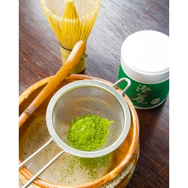SUMIRE Matcha Ceremonial Grade Matcha Powder Made in Japan Kagoshima, Vibrant Green, Smooth, Umami, Antioxidant-Rich, Perfect for Lattes (EARTHY)