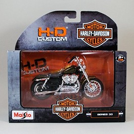 Maisto 2013 XL 1200V Seventy-Two Harley-Davidson 1/18 Scale Diecast Model Series 33