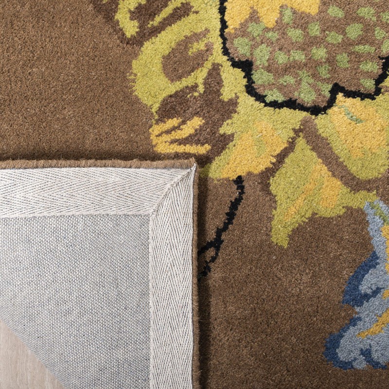 Safavieh Soho Collection SOH735A Handmade Premium Wool & Viscose Runner,