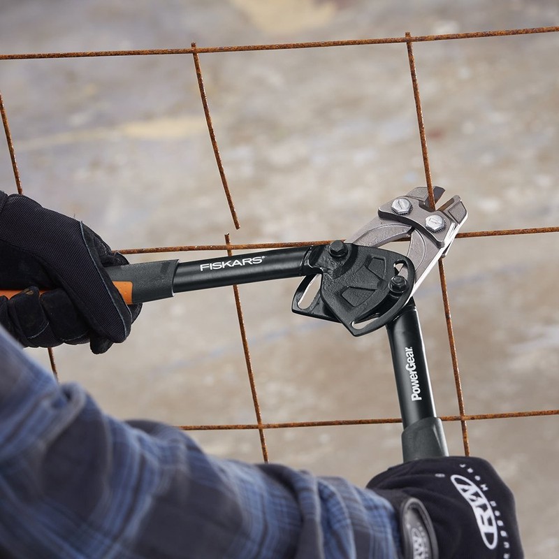 Fiskars PowerGear Bolt Cutter (14 Inch)