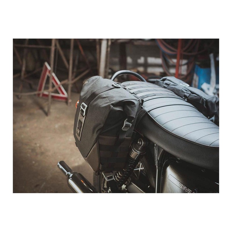 SW-MOTECH(エスダブリュモーテック) LEGENDGEAR(レジェンドギア) SLS サドルストラップ (LS1/LS2用) BCHTA0040310000 正規輸入元商品