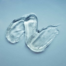 STYLE MASTERS Brightastic Styling Serum, 100 ml, Pre-Styler mit Anti-Frizz-Effekt, Haarprodukt für 90 % mehr Glanz, Stylingprodukt für ein glänzendes Finish & geschmeidige Ergebnisse