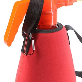 CLICIC 42oz Hand held Garden Sprayer with Full Neoprene Jacket and Built-in Carrying Strap Garden Sprayer Portable Yard & Lawn Sprayer for Spraying Weeds/Watering/Home Cleaning (1.2L Red)