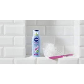 NIVEA Diamant Glanz Mildes Shampoo (250 ml), pflegendes Haarshampoo mit Diamantpartikeln, intensives Pflegeshampoo für normales und stumpfes Haar