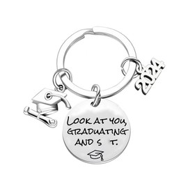Ghloyza Graduation Keyring Graduation Gifts Garaduation key chain for Graduate Student Friend Graduation Gifts for Her Him