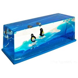 Wave Motion Liquid Paperweight (Penguin)