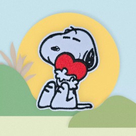 Unbranded SNOOPY HUGGING RED HEART PEANUT CARTOON CUTE IRON ON PATCH