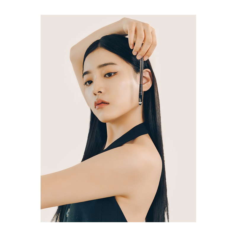 Ognus 030 Slim Eyeliner Brush / 030 슬림 아이라이너 브러시