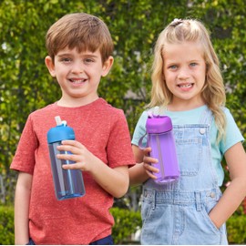 Bentgo Botella de agua para niños, 2023, a prueba de fugas, sin BPA, 15 onzas, taza para niños pequeños y niños, popote seguro abatible para la escuela, deportes, campamento y más (morado), BGKDWB