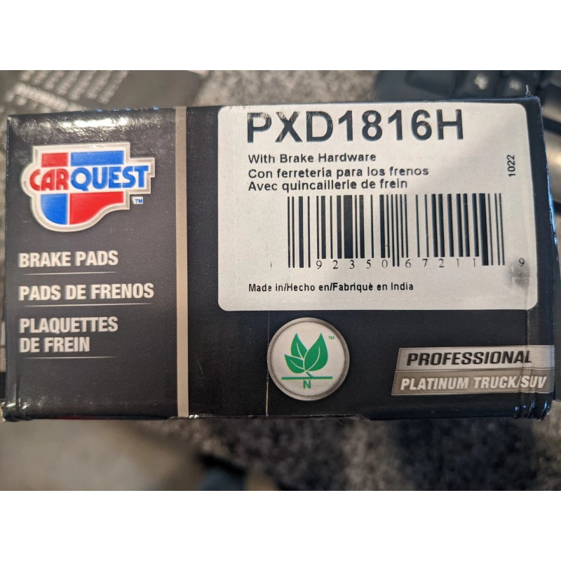 Carquest Professional Platinum Ceramic Brake Pads - Rear (4-Pad Set)