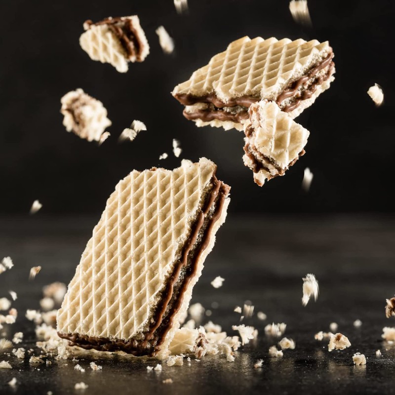 Loacker Classic Hazelnut Wafers - Premium Crispy Wafer Cookies with