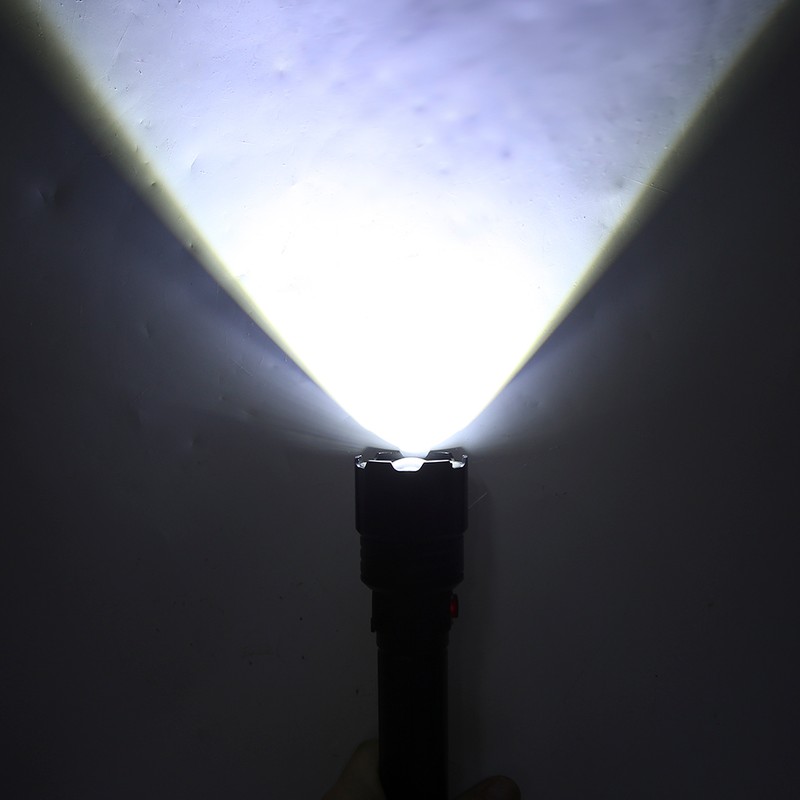 P90 Super Bright IPX4 Waterproof LED Flashlight USB Charging Zoom