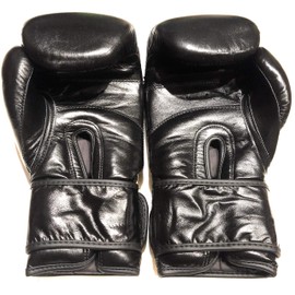 Woldorf USA Boxing Gloves in Top Grade Leather Black 18oz Muay Thai Training Leather Mitts for Sparring, Kickboxing Fighting Great for Heavy Punch Bag, Focus Pad