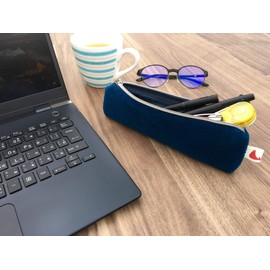 [NIPPONSEAL] Moquette Pencil Case, Blue Railway Goods, Pencil Case, Zarashi Mark, National Railway JR Simple, Compact, Compact, Pentecole, Fundaco, Train, Densha