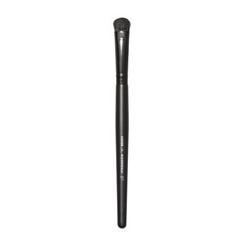 e.l.f. Eyeshadow "C" Brush, Curved Eyeshadow Brush For Blending & Diffusing, Helps Create The Perfect Smoky Eye, Vegan & Cruelty-Free