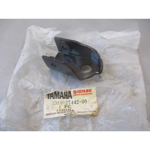 Yamaha NOS Yamaha OEM Right Rear Footrest Bracket 1978-1979 XS650