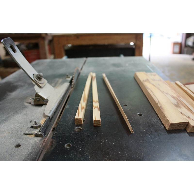 Yakusugi High-Quality Japanese Chopsticks for Couple Chopsticks with Chopsticks Rest