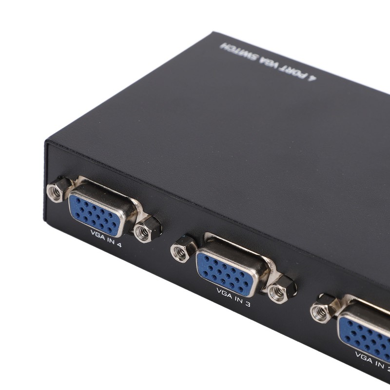 4 in 1 Out 15 Pin Female 1920 X 1440