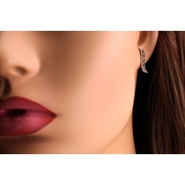 Vintage Marcasite 925 Sterling Silver Flower 4x19mm post dangling wave Stud earrings. 925 stamped, gift for her.