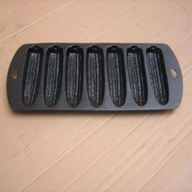 Bayou Classic Cast Iron Cornbread Pan Black