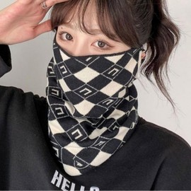 Multi 4-in-1 Winter Mask, Scarf & Car Accessory Winter Diamond