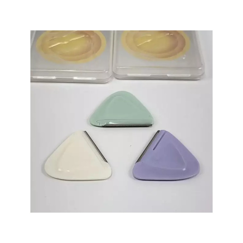 휴대용 안전한 삼각 눈썹칼 눈썹정리 눈썹정리칼 [민트+베이지] Portable Safe Triangular