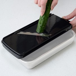 Ernest A-77121 Tsubame Sanjo Slicer Set of 3 (Butt Square Colander Set A-76437/A-77027) Julienne Ultra Thin Wave Blade (Stainless Steel Butt Square Shaped Colander Set Slicer) Favorite Brand of Major