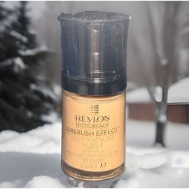 Revlon Vanilla 002 Photoready Airbrush Effect Makeup Foundation SEALED 1 oz(702)