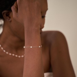 BERISO Silver Pearl Bracelets for Women,14K Gold Plated Bracelets Dainty Pearls Beaded Chain Heart Pearl Bracelets Jewelry