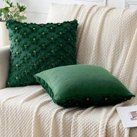 EMEMA Pack of 2 Decorative Throw Pillow Covers 18x18 Inch Soft Plush Faux Wool Couch Pillow Covers Sun Flower Pillowcase Cushion Case Square for Home Decor, Sofa Bed Living Room, Christmas Green