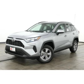 BASF Touch Up Paint for Toyota vehicles with paint code 1D6, Silver Sky.