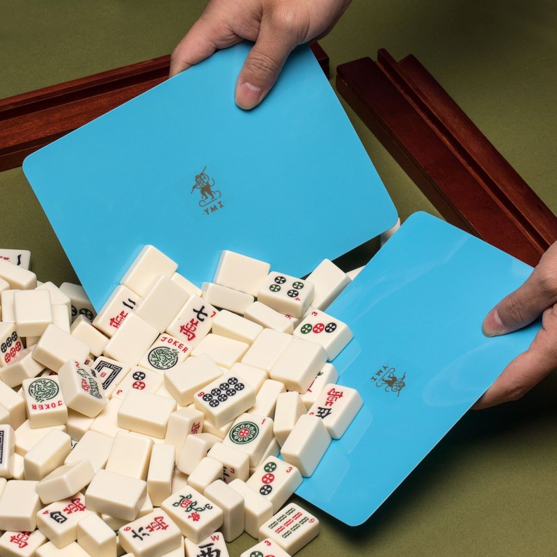 Yellow Mountain Imports Mahjong Tile Mixer (Shuffler) - Blue -