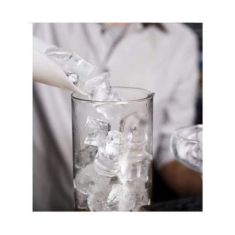 Cocktail Glass Transparent with Pourer 60cl Capacity Mixing Glass Professional