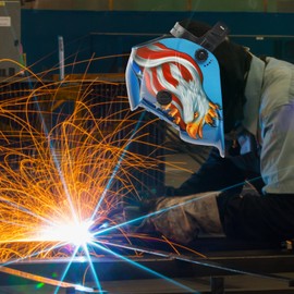 GIFZES Welding Helmet Auto Darkening Large Viewing Solar Power Welding Helmet for Men,Adjustable Shade Range 4/9-13 Welder Mask for TIG MIG Arc Weld Grind