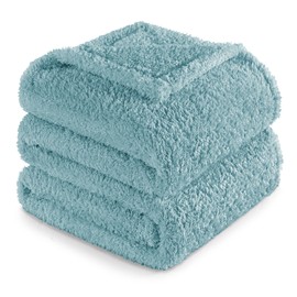 Exclusivo Mezcla Fuzzy Fleece Throw Blanket for Couch Sofa, Soft Warm and Fluffy Velvet Blanket, Suitable for All Seasons, 50x60 Inches, Slate Blue