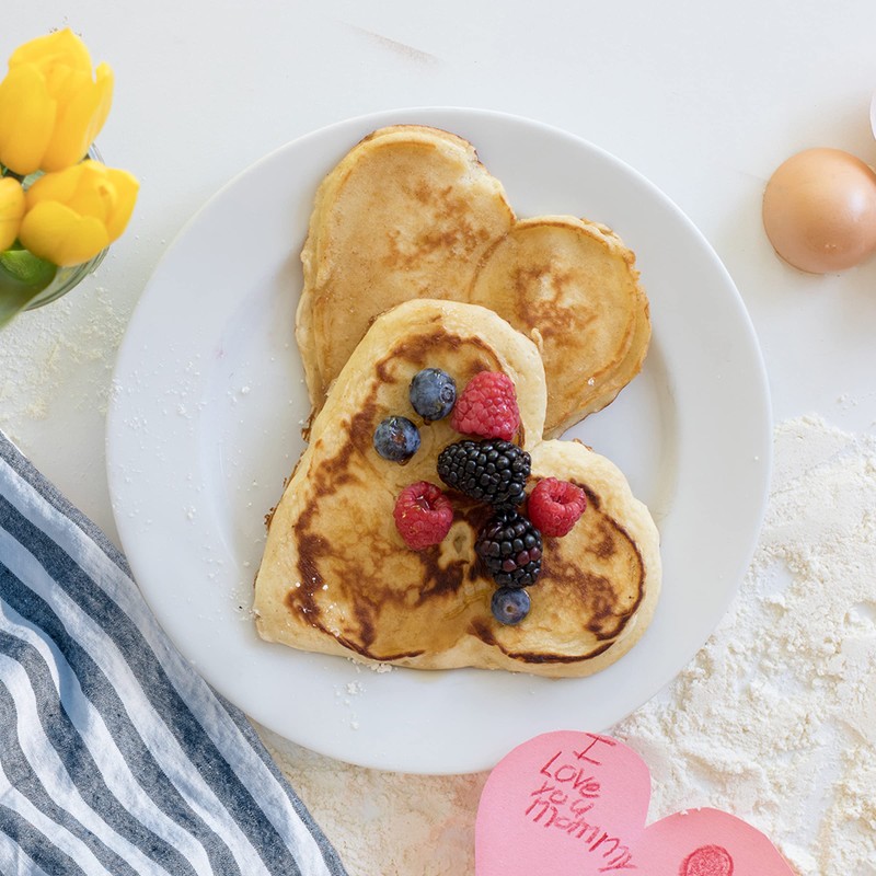 Annie's Organic Classic Pancake and Waffle Mix, 26 oz