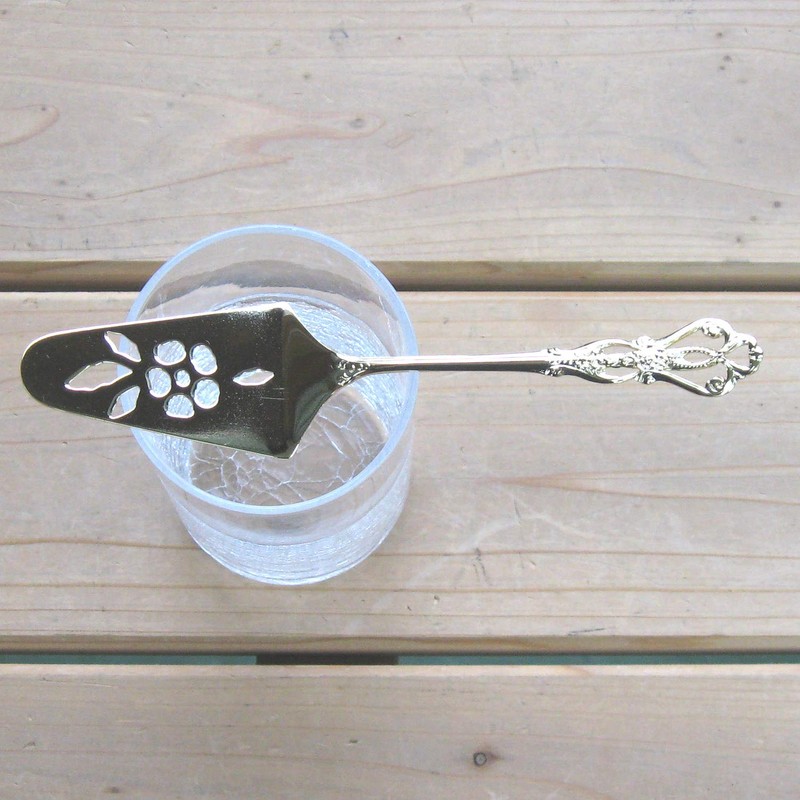 Absinthe. Spoon