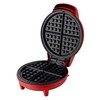 Courant Waffle Maker 7-inch Round Waffles in less then 5
