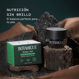 Crema hidratante facial para piel grasa con tea tree, extracto de nopal y vitamina E. Sin sensacion grasa, rapida absorcion