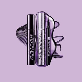 Urban Decay Perversion Waterproof Fine-Point Eye Pen – Delineador de Ojos Negro, Punta de Pincel Fina y Flexible, No Mancha, Resistente al Sudor, Larga Duración, 1 ml