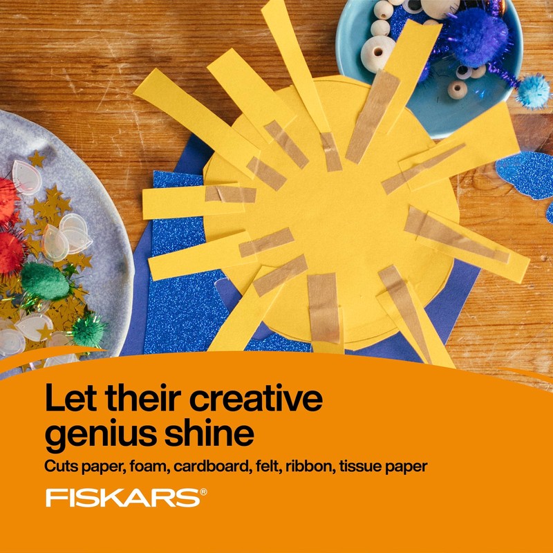 FISKARS Magic Morph Kids Scissors - Image Moves when Tilted