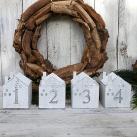 Tea Light Holder House Advent Numbers 1-4 in White to Stand for Advent Decoration