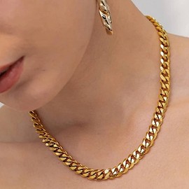 AILPIWE Gold Cuban Link Chain Necklace for Women, 18K Gold Plated Miami Cuban Link Chain Necklace 9mm Width 18 Inches