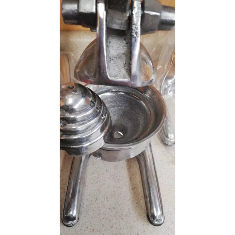 Femar Exprimidor De Naranja Manual Aluminio Super Grande 6 =mar