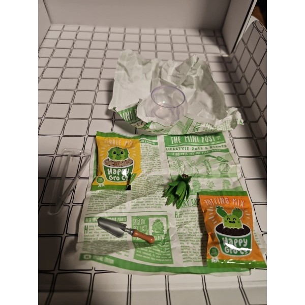 MGA Entertainment NEW MGA miniverse make it mini ALOE VERA