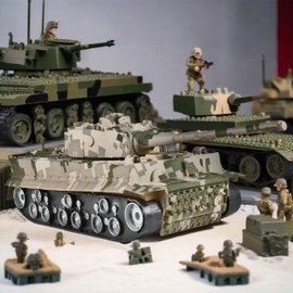 WonderfulGiftShop Remote Control Tank for Boys, RC Tank with Lights & Realistic Sounds, 11 Inch Military Army Battle Tank Toy for Kids