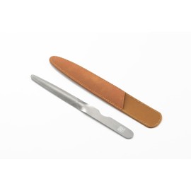 Yoshikawa Tsubame Sanjo YJ2121 Nail File (Case Included), Stainless Steel, Smooth Finish, Curved to Match the Curve of Your Fingernails, Made in Japan